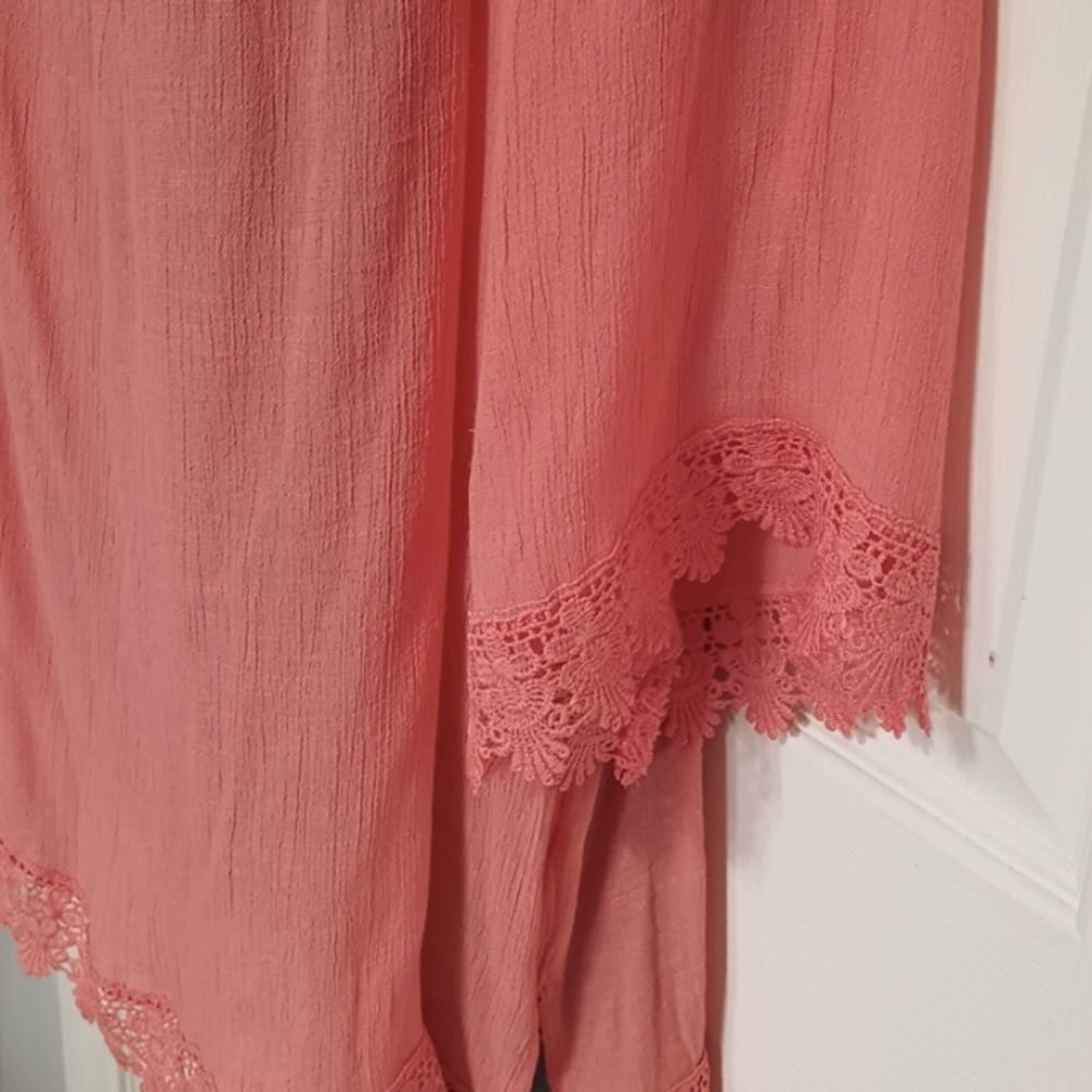 NEW DIRECTIONS 3/4 Sleeve Crochet Detail Semi Sheer Blouse Size XL - Picture 3 of 8